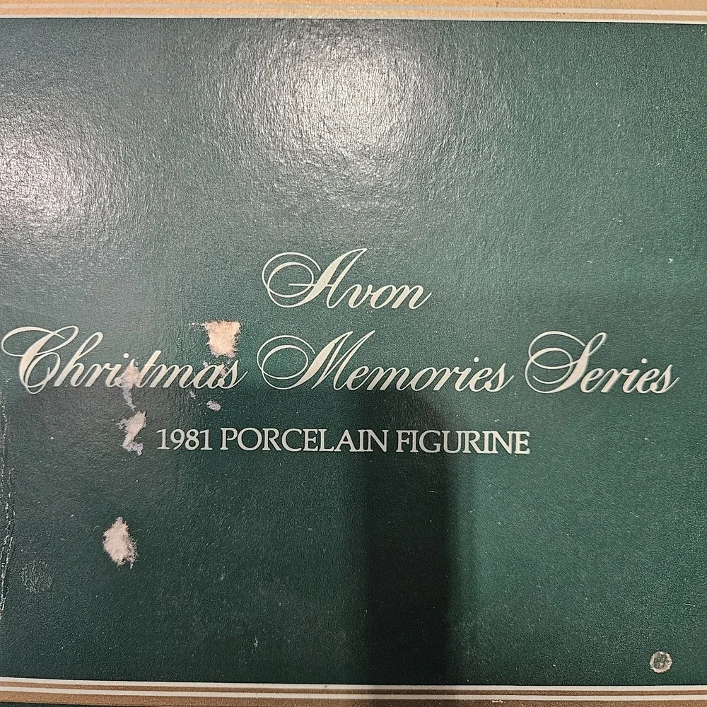 Avon 1981 Christmas Memories 
